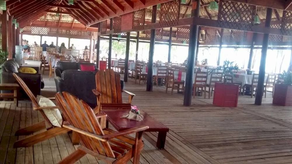 Las Palmas Beach Hotel Dixon Cove Eksteriør billede